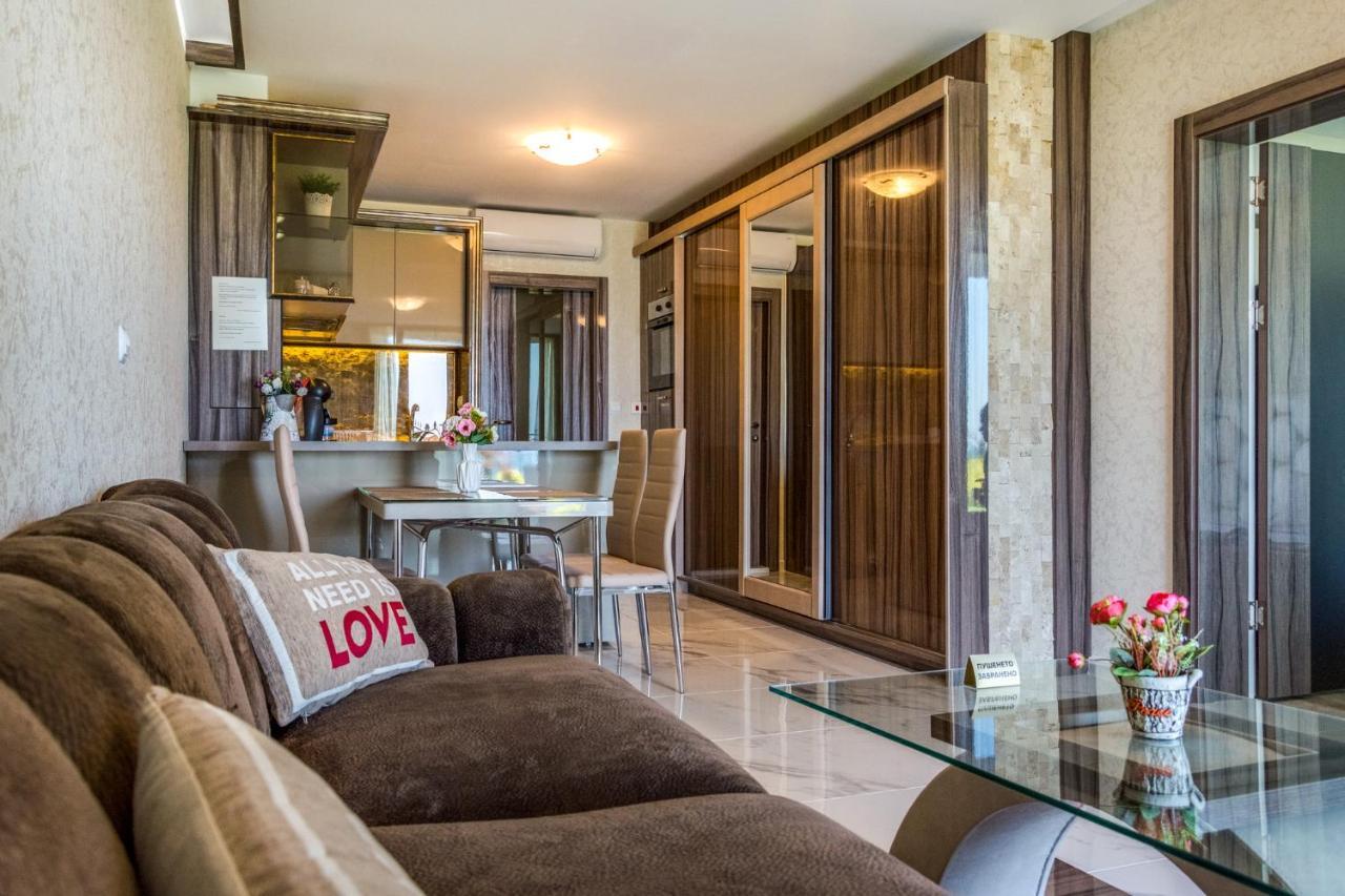 Apartcomplex Golden Bay Rawda Exterior foto